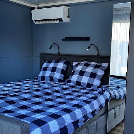 B&B Prive Tiny House Bij Zee Stellendam Exterior photo